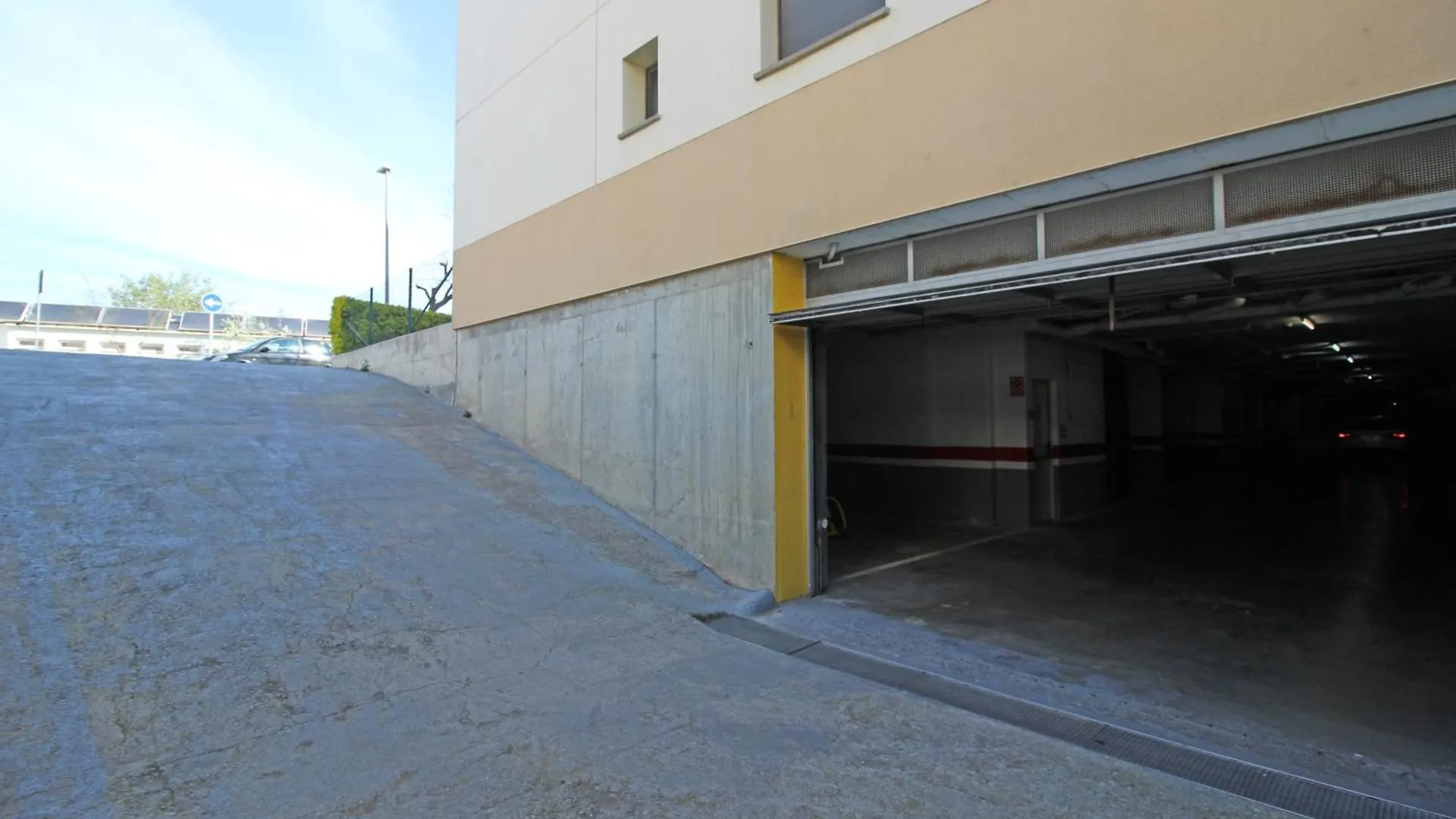 Apart-Rent Apartment Milleni II 8010 Roses