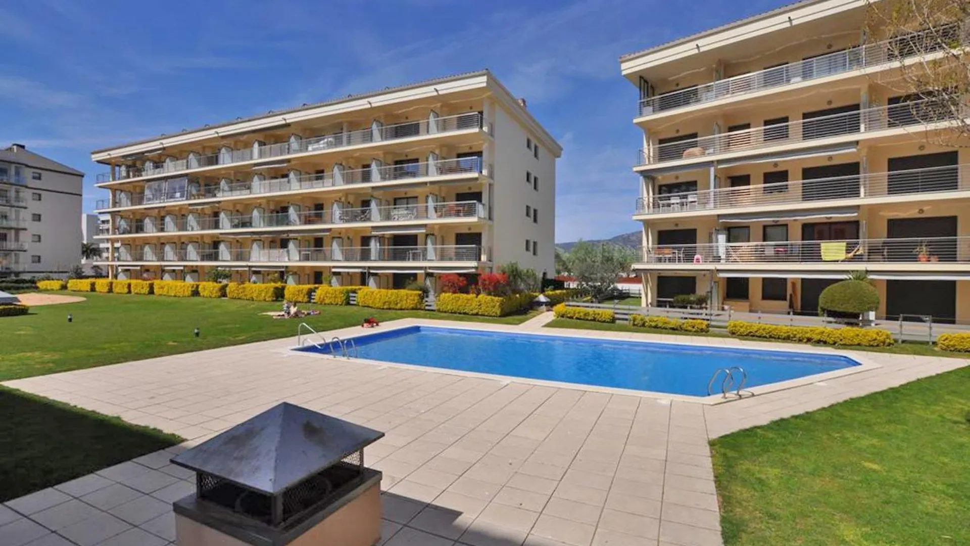 Apart-Rent Apartment Milleni II 8010 Roses